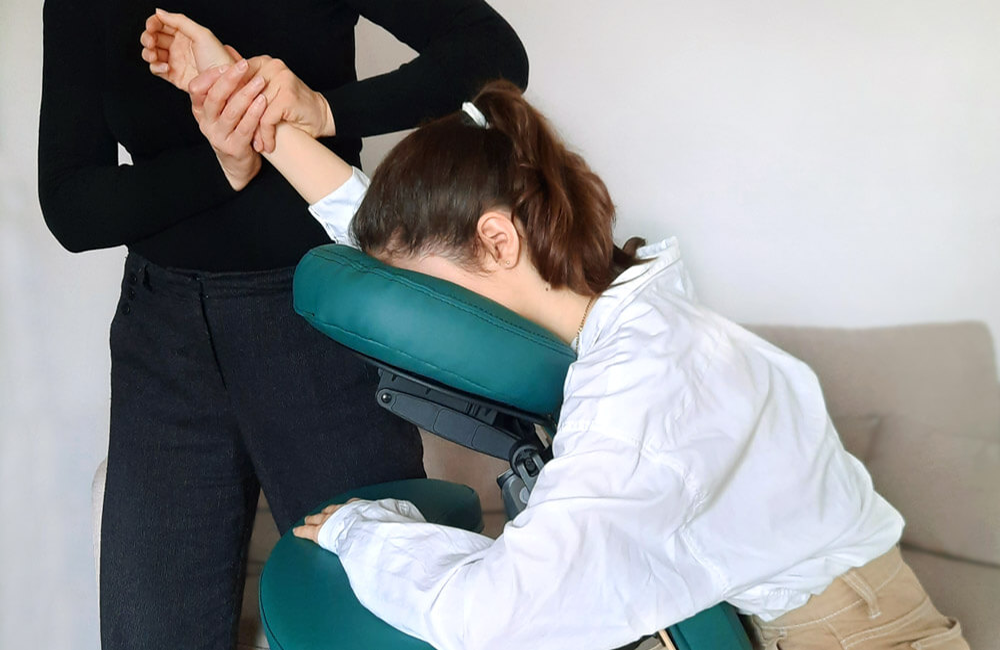 massage amma assis etirement bras
